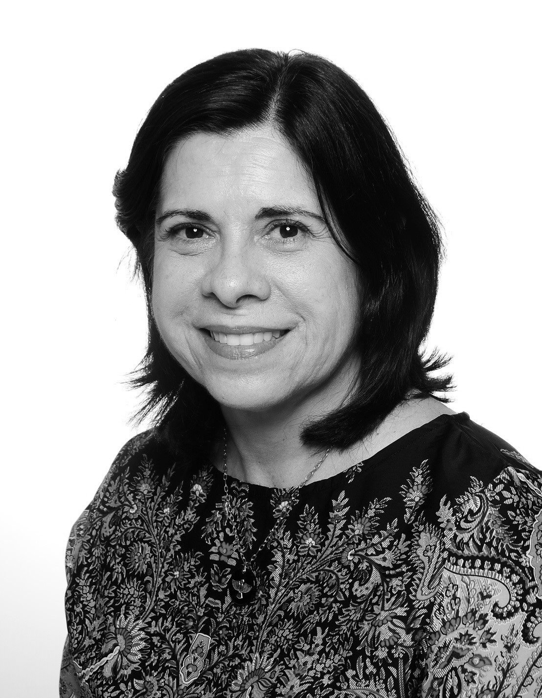 Drª Kathia Maria Costa Neiva